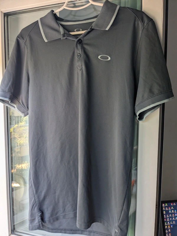 Oakley polo t-shirt